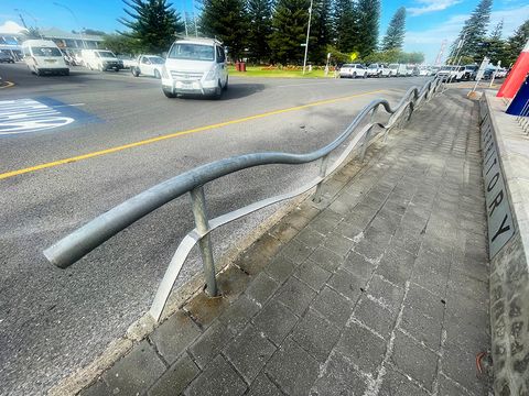 Vic Harbor Rainbow Rail photo 3