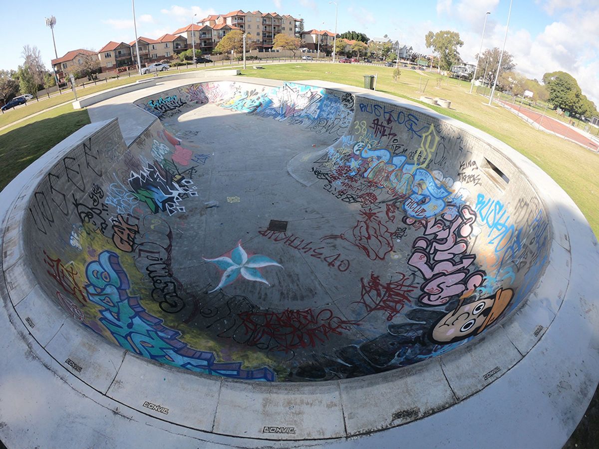 Vic Park Bowl skatepark