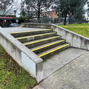 Vic Park Small Hubba