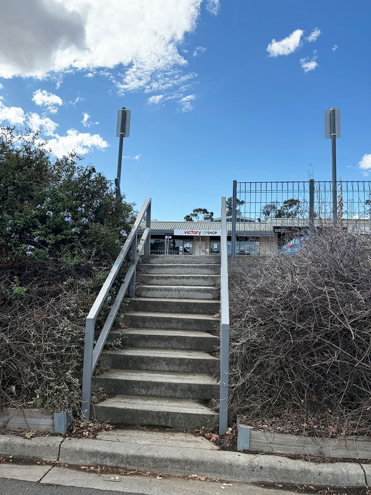 Op Shop Rail skate spot