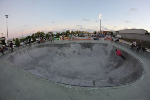 Vilanova i la Geltrú Skatepark photo 2