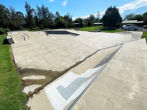 Wallalong Skatepark photo 7