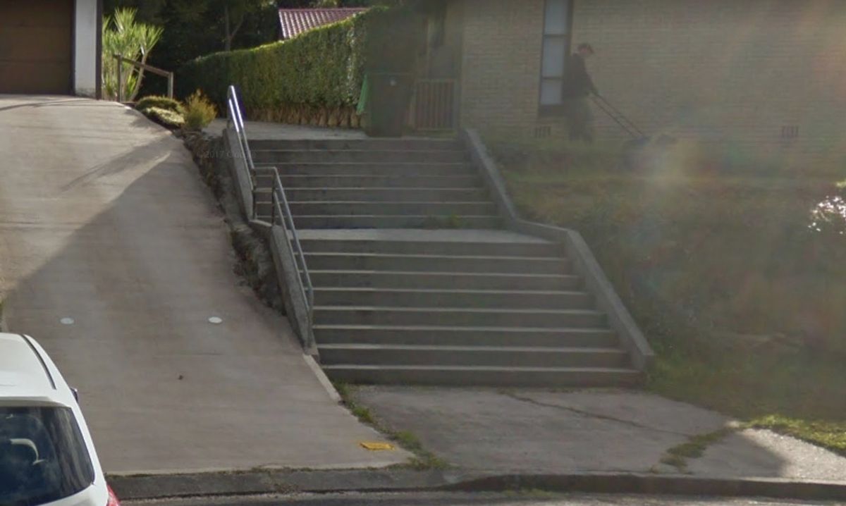 Walter Place skate spot