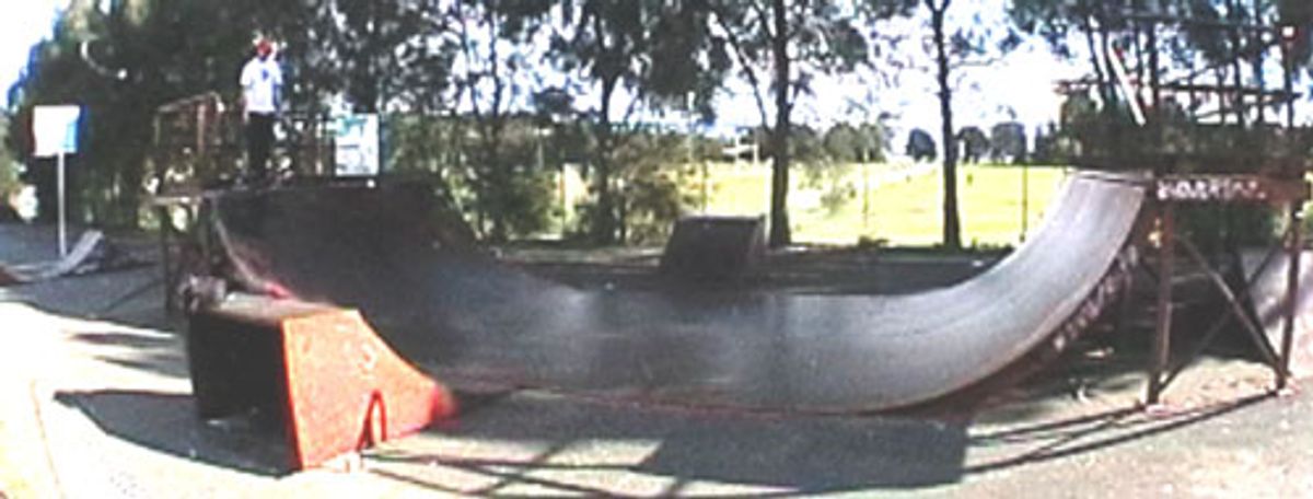 Warilla PCYC Mini Ramp skatepark