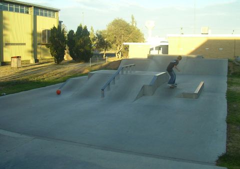 Warracknabeal Skate Park photo 6