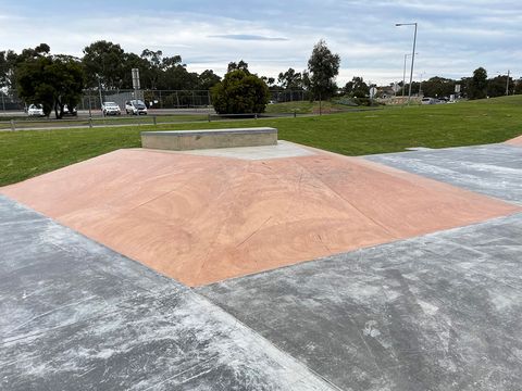 Waurn Ponds Skatepark photo 19