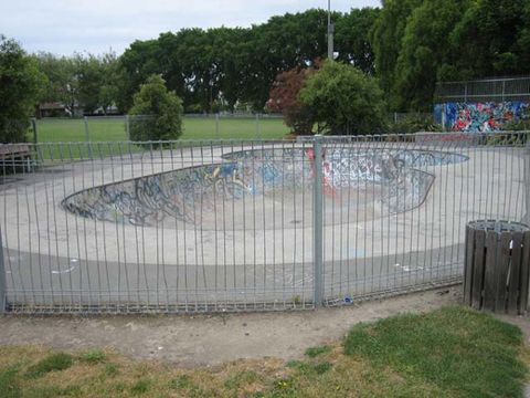 Waltham Bowl photo 2