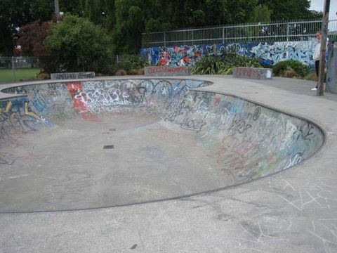 Waltham Bowl photo 4