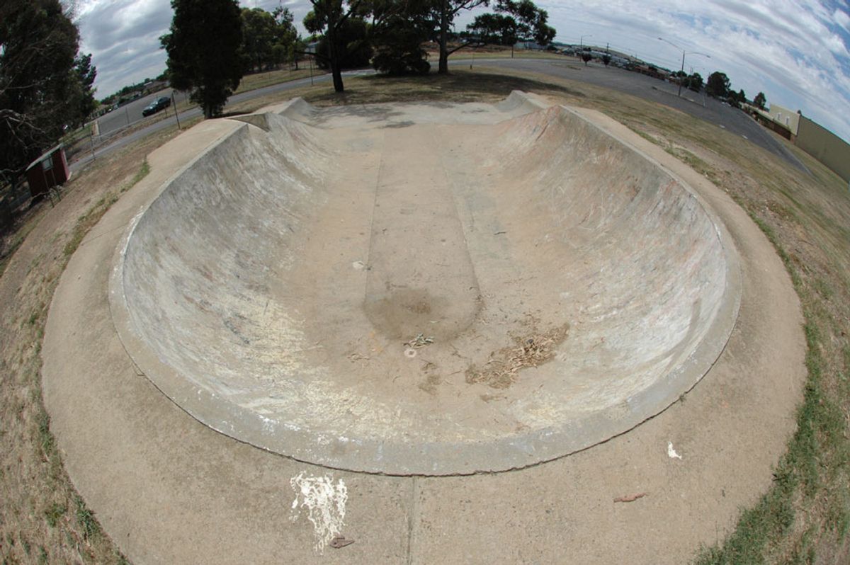 Wendouree Bowl skatepark