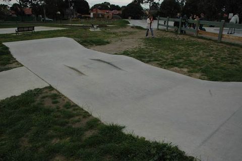 West Heidelberg Skatepark photo 2