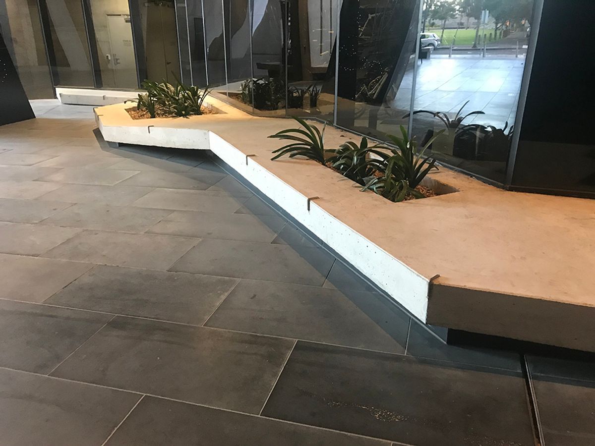 White Planter skate spot