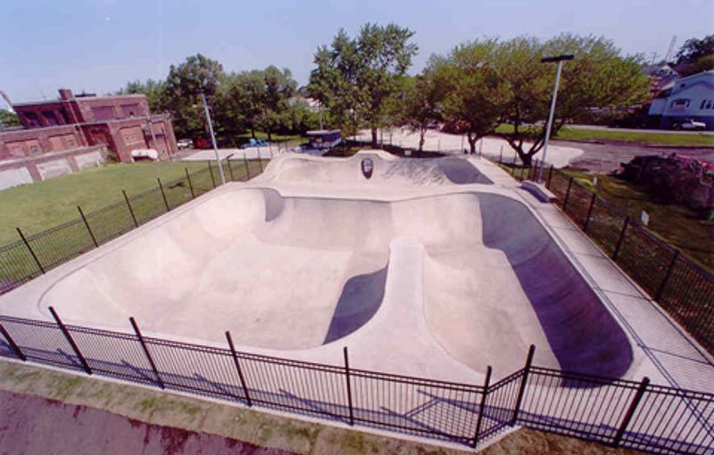 Whiting Bowl