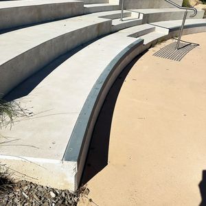 Whitlam Low Ledges
