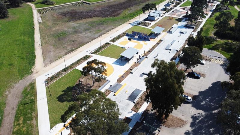 Whittlesea Public Park Skatepa