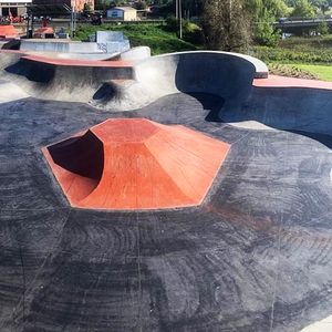 Whittlesea Mini