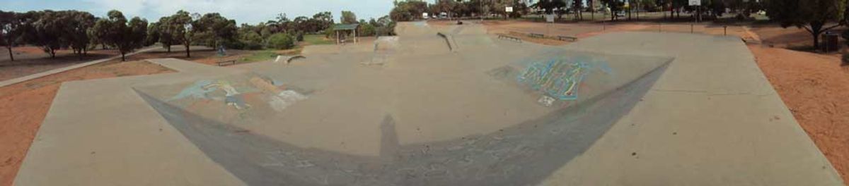 Risk it Skate Park skatepark