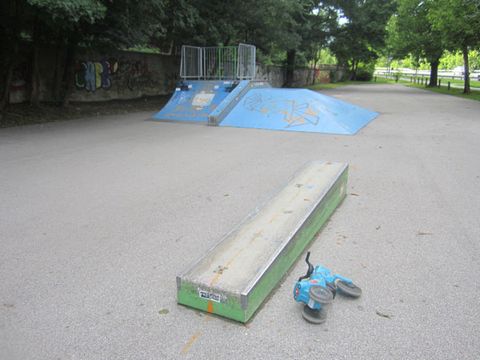 Wiener Strasse Skatepark photo 3