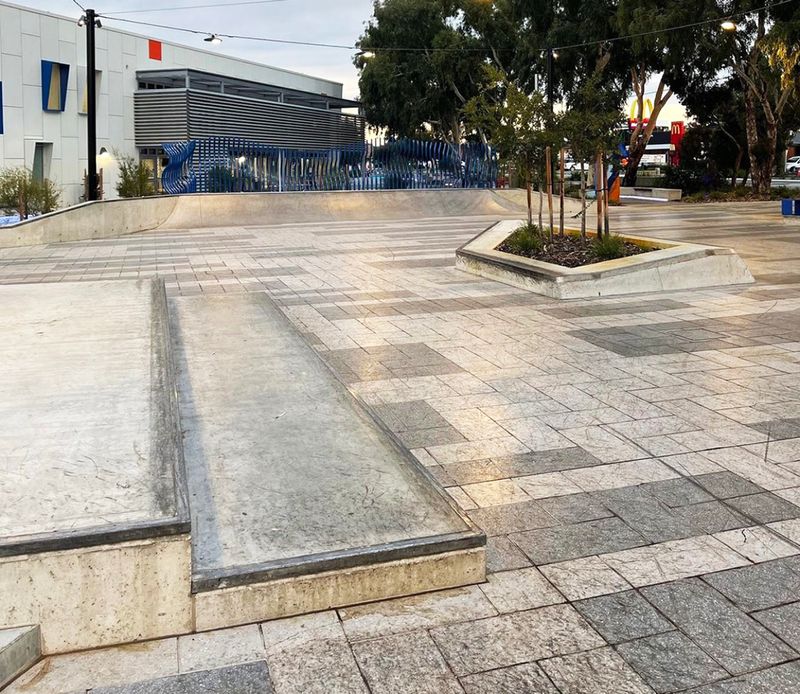 Willetton Plaza 