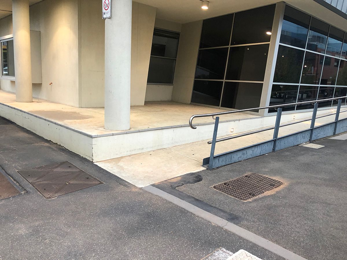 William st Ledge skate spot