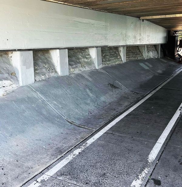 Windang Bridge Banks