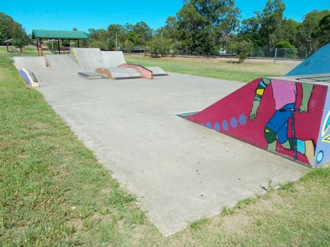 Wingham Skatepark photo 5