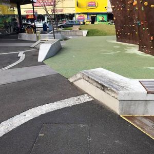 Wilson St Ledges