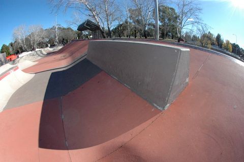 Eddison Park Woden photo 7