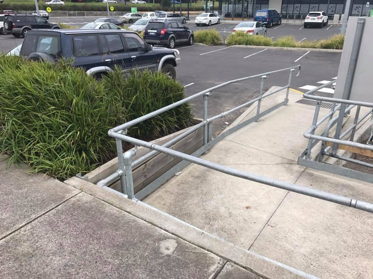 Woolies Out Rail skate spot