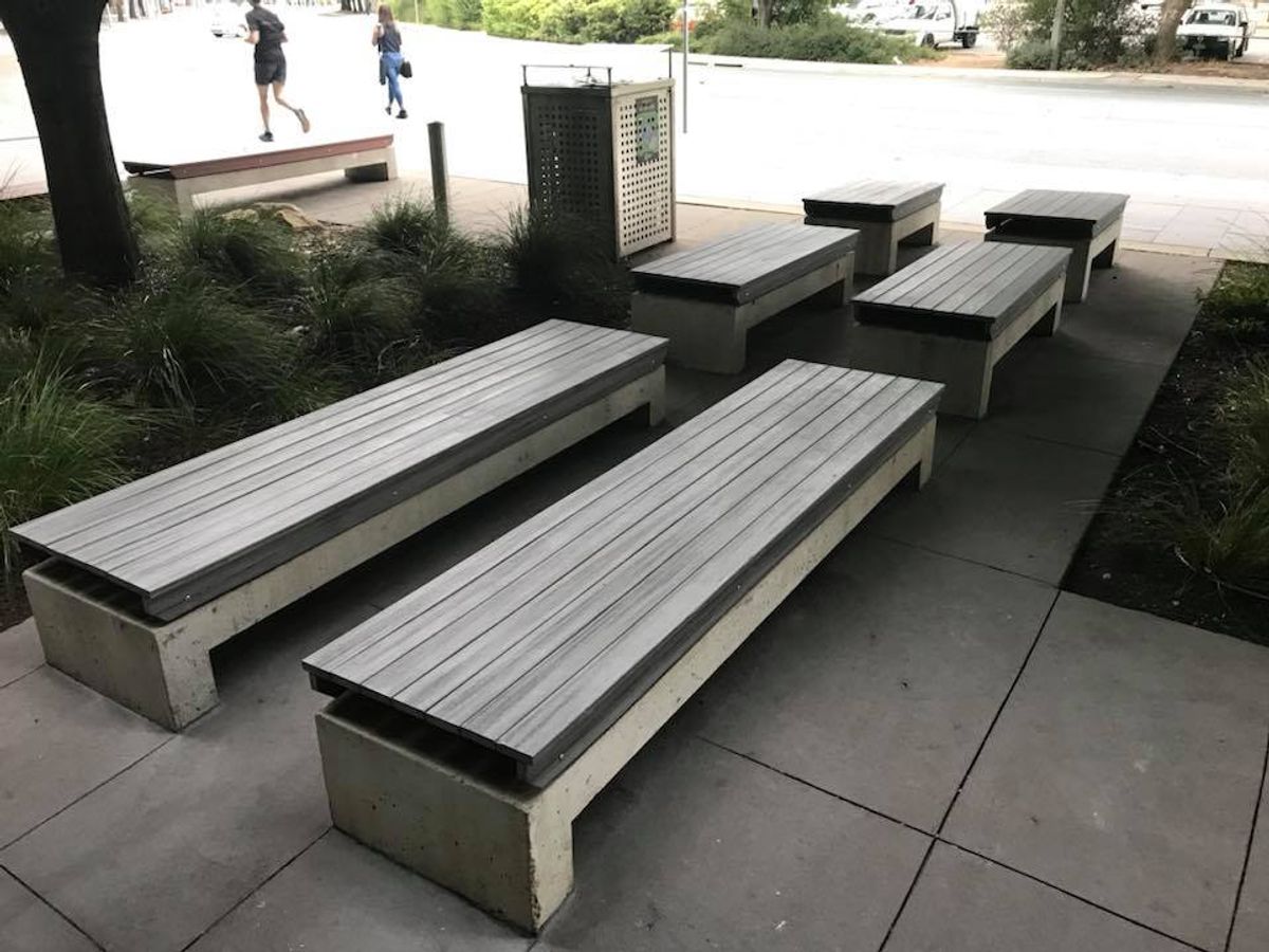 Three Bench skate spot