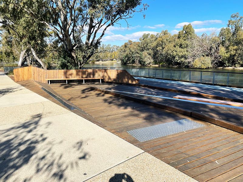 Murray River Banks 
