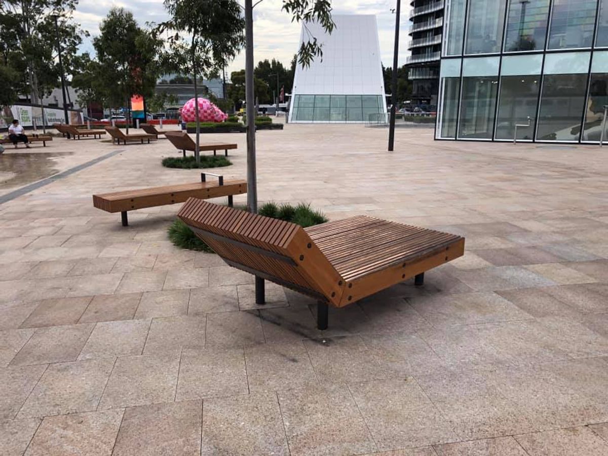 Green Square skate spot