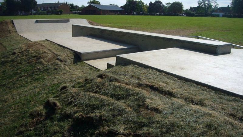 Woodley Skate Park 