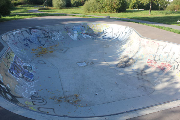 Wustrower Park Bowl