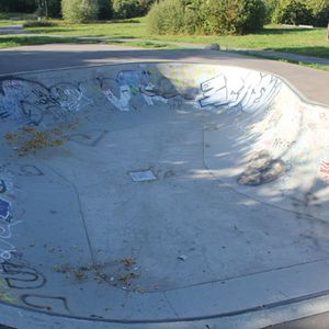 Wustrower Park Bowl