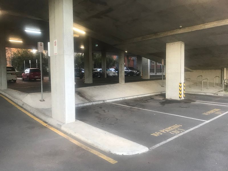 Yarra Bank