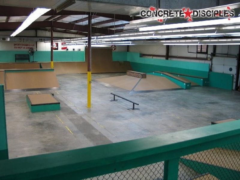 YDG Indoor Skatepark