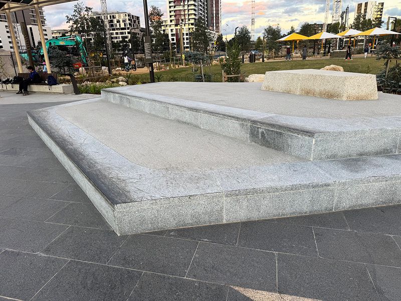 Zetland Plaza