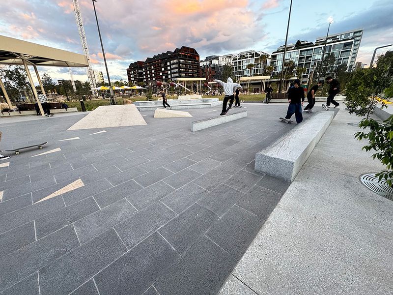 Zetland Plaza